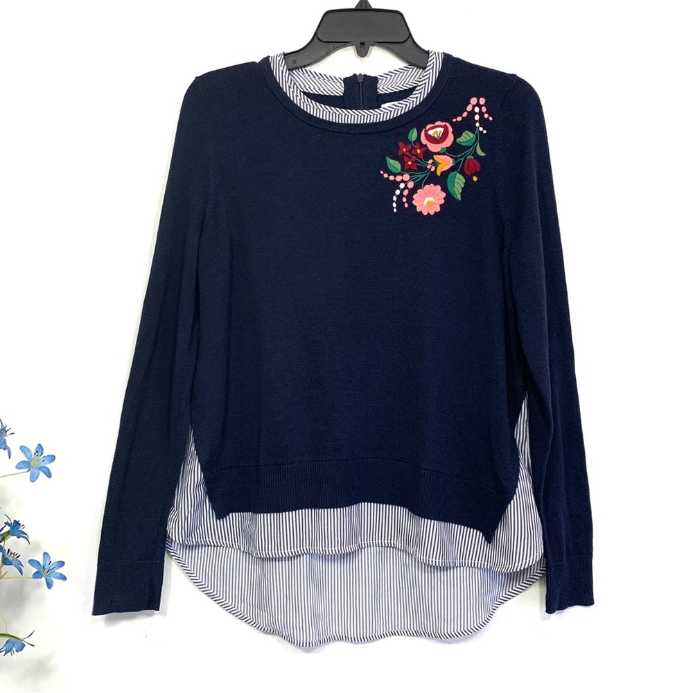 Crown & Ivy Women's Blue Long Sleeve Embroidered 2Fer Sweater Top - Large Petite